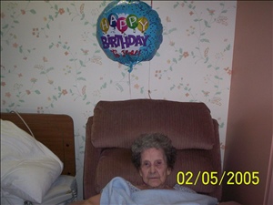 Aunt Dee, 97th birthday 013.jpg